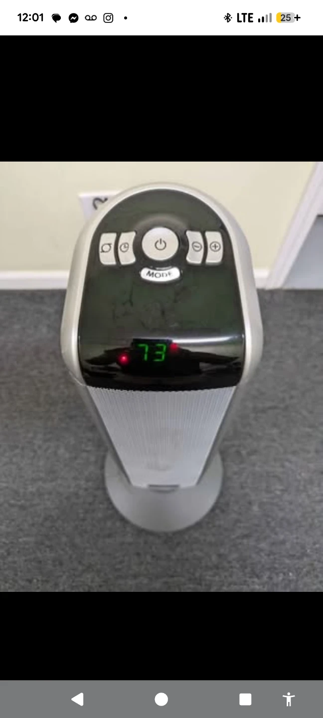 Lasko pedestal heater - photo 2