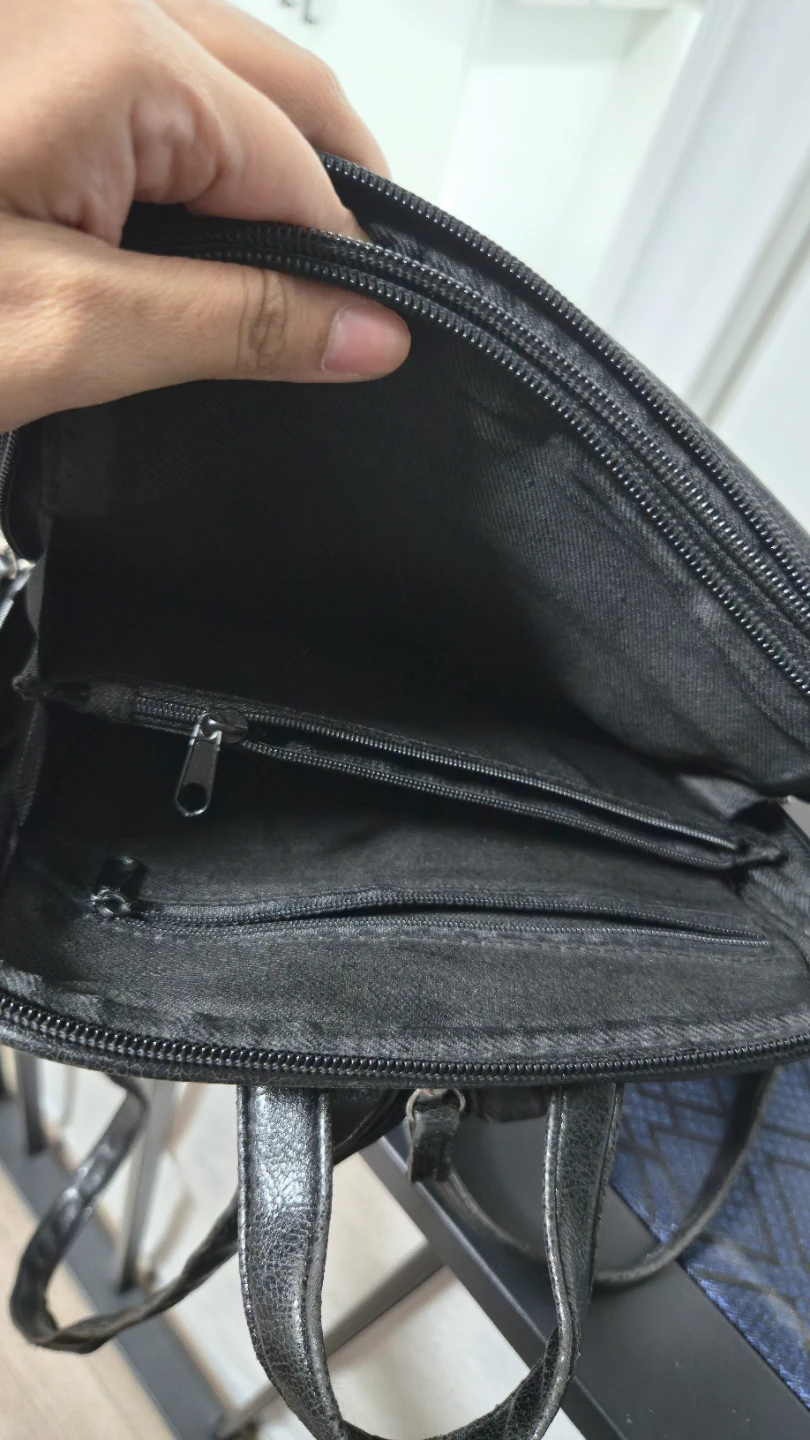 Black Leather Backpack - photo 4