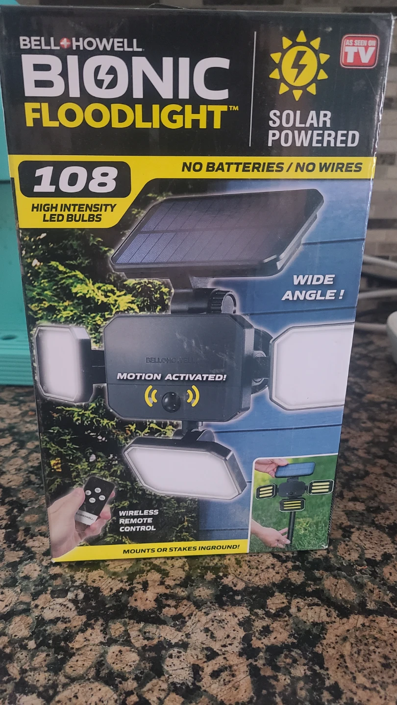Bell+Howell Bionic Floodlight - Solar Powered