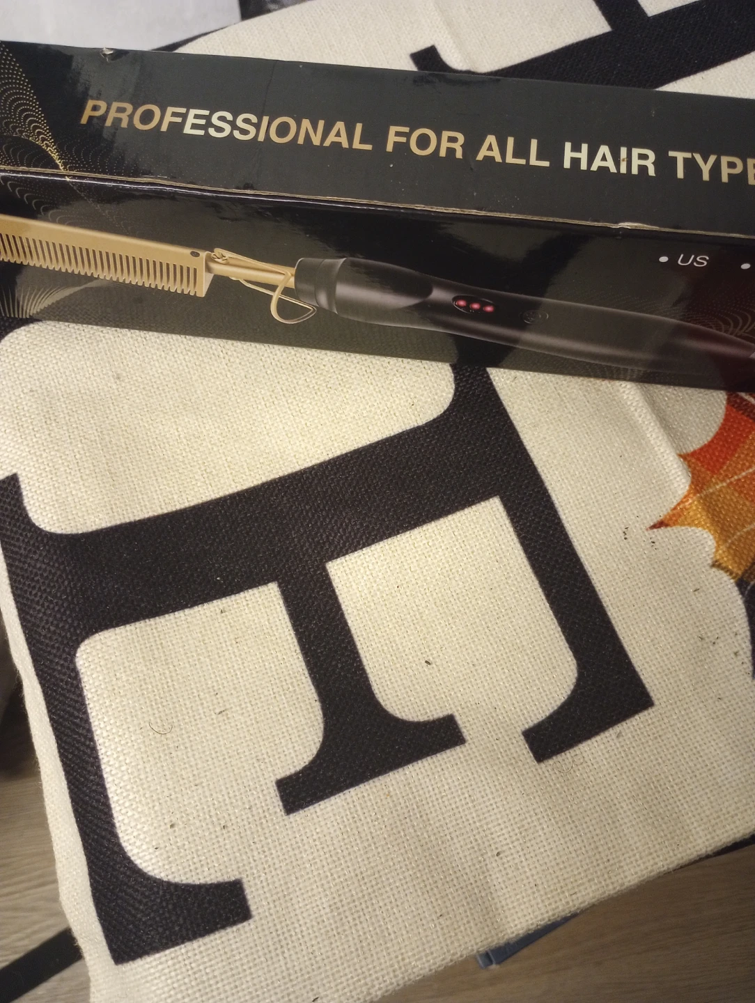 Professional Hair Straightener Comb - New - photo 4