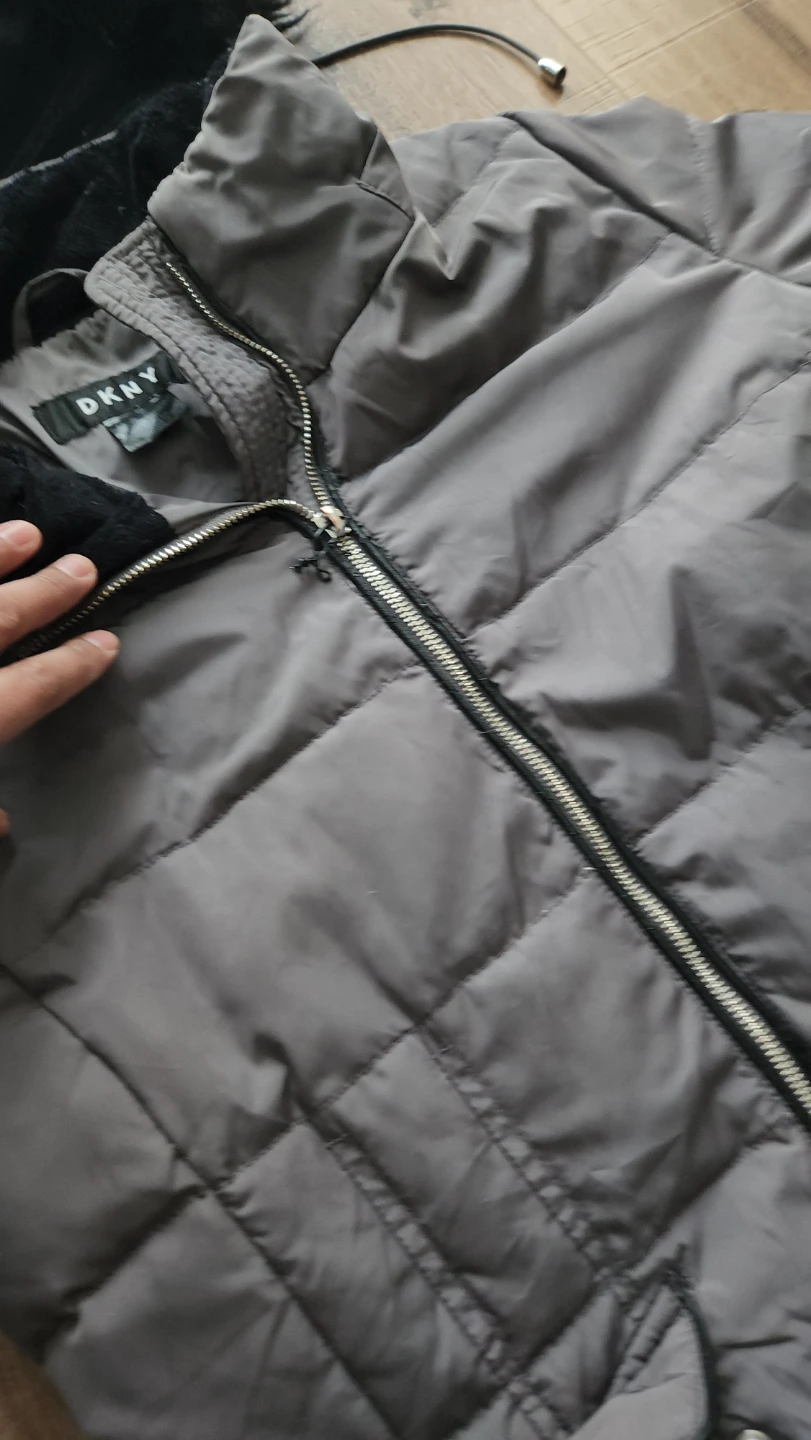 DKNY Puffer Jacket - XS Winter Jacket - photo 4