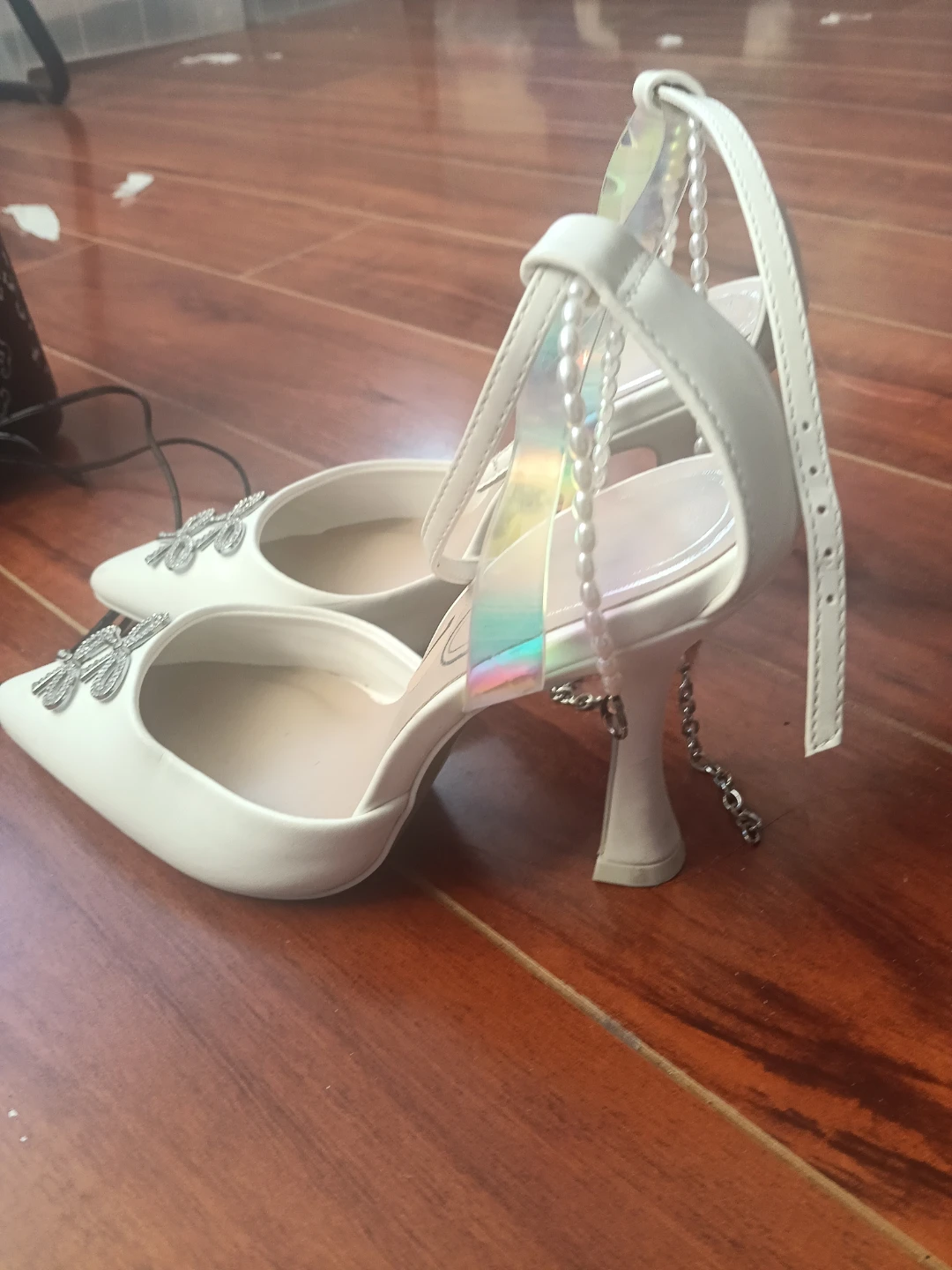 White heels - Size 7 - photo 2