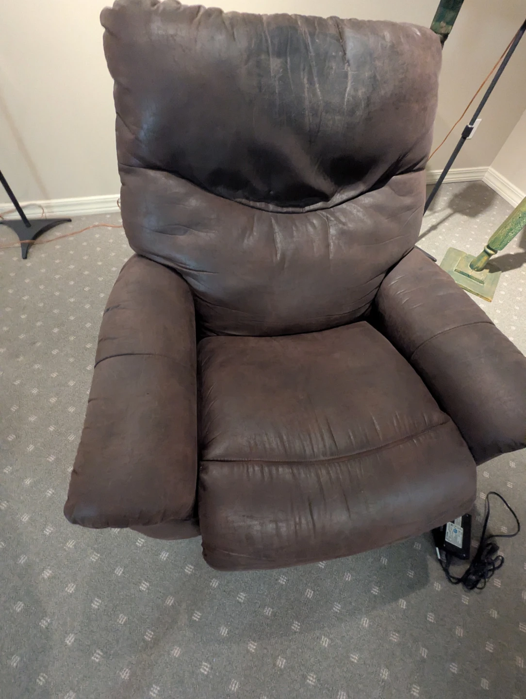 P10521 by La-Z-Boy - James Power Rocking Recliner - photo 2