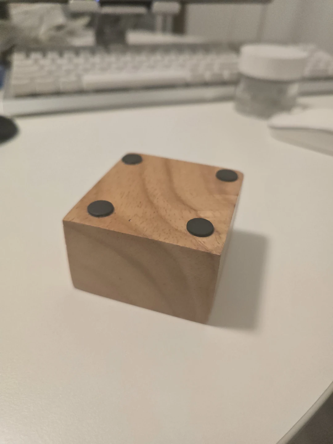 Pencil holder - photo 3