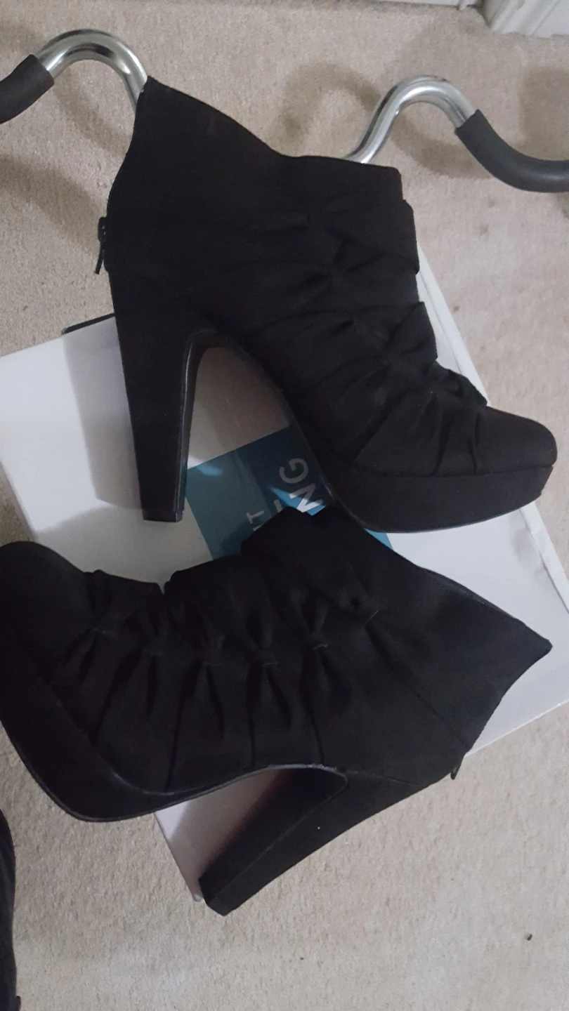 Call It Spring Cyrstal Black Ankle Boots - Size 10 - photo 3