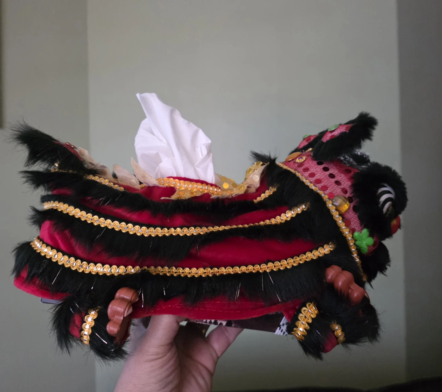 Chinese Lion Tissue/Kleenex Box Holder - Black/Red - photo 2