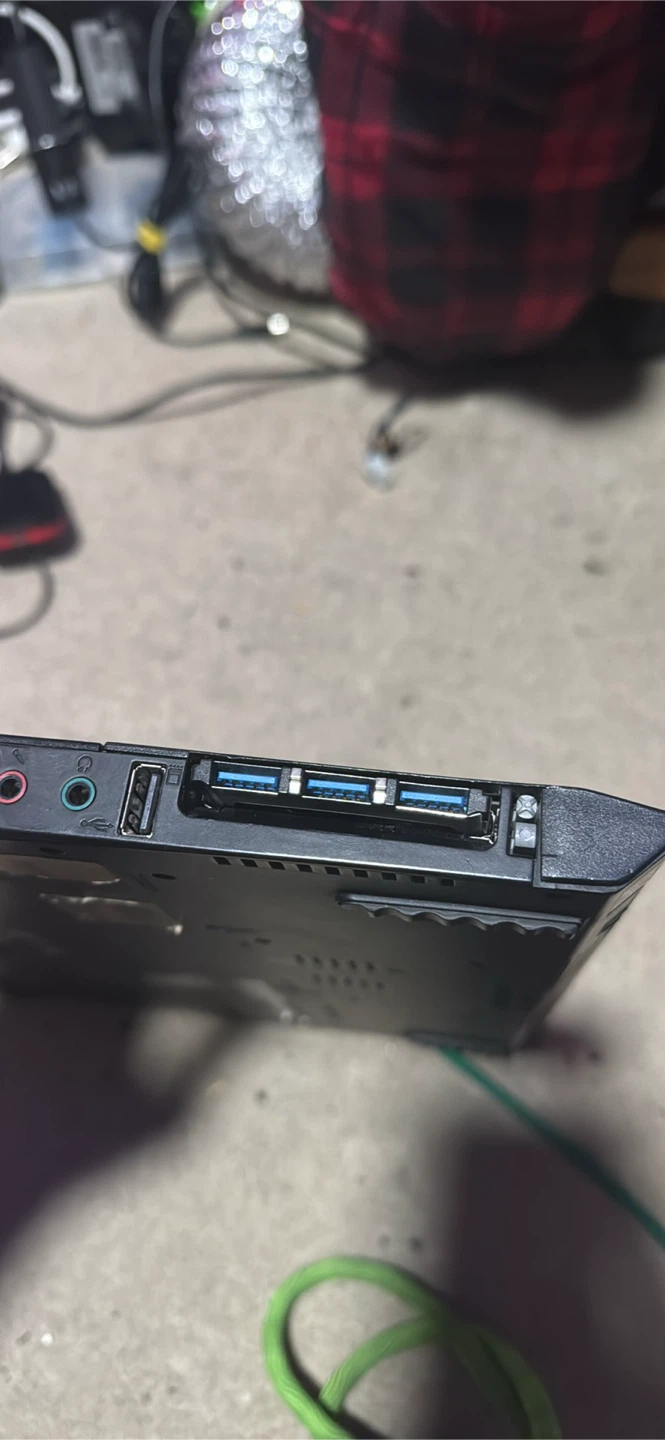 IBM ThinkPad T60 (bottom half) - photo 4