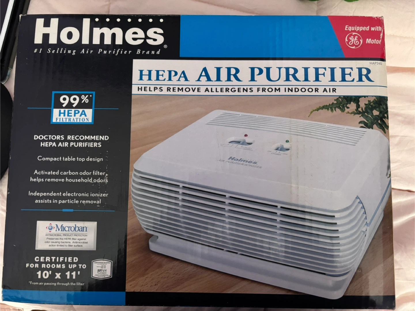 Holmes HEPA Air Purifier - Like New! - photo 2
