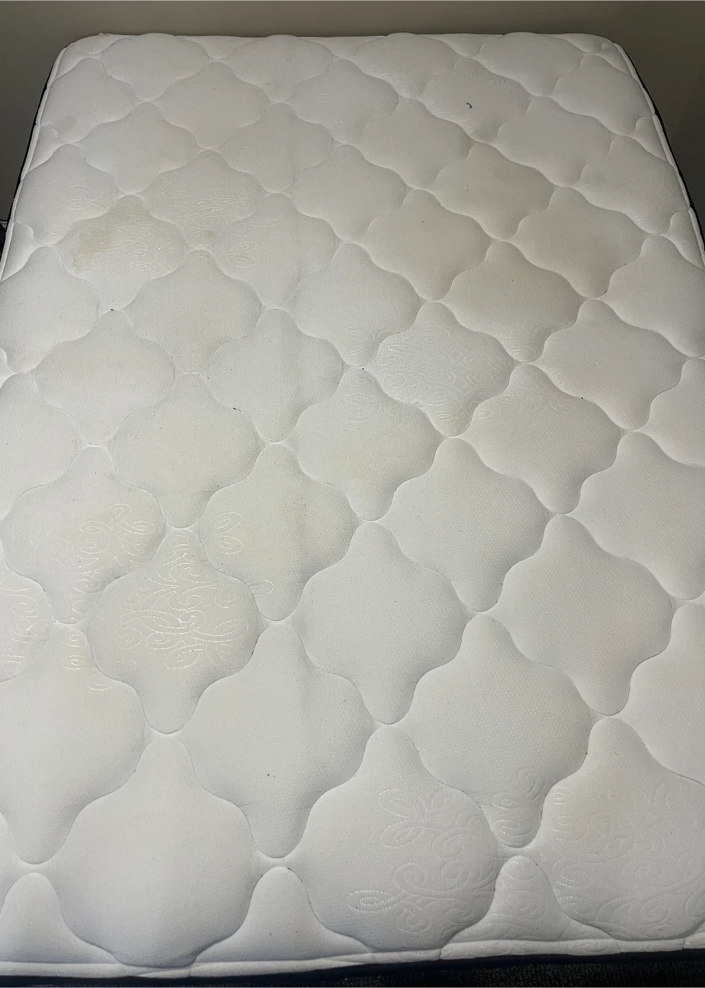Queen size bed