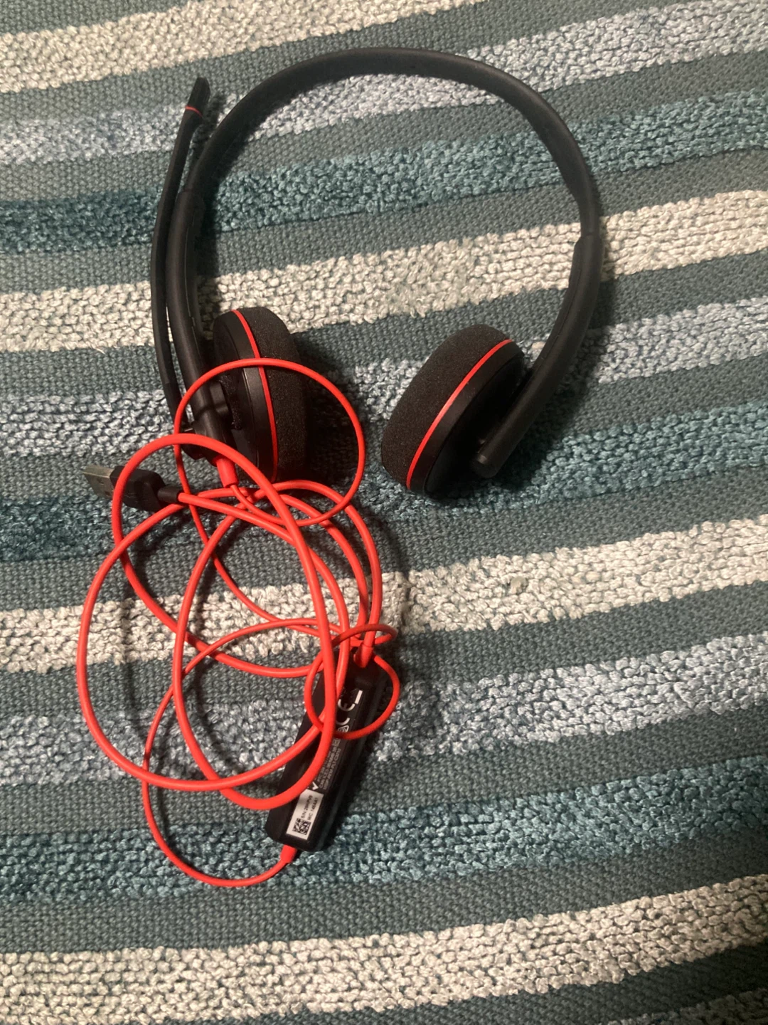 Plantronics PLT Headset - Black & Red