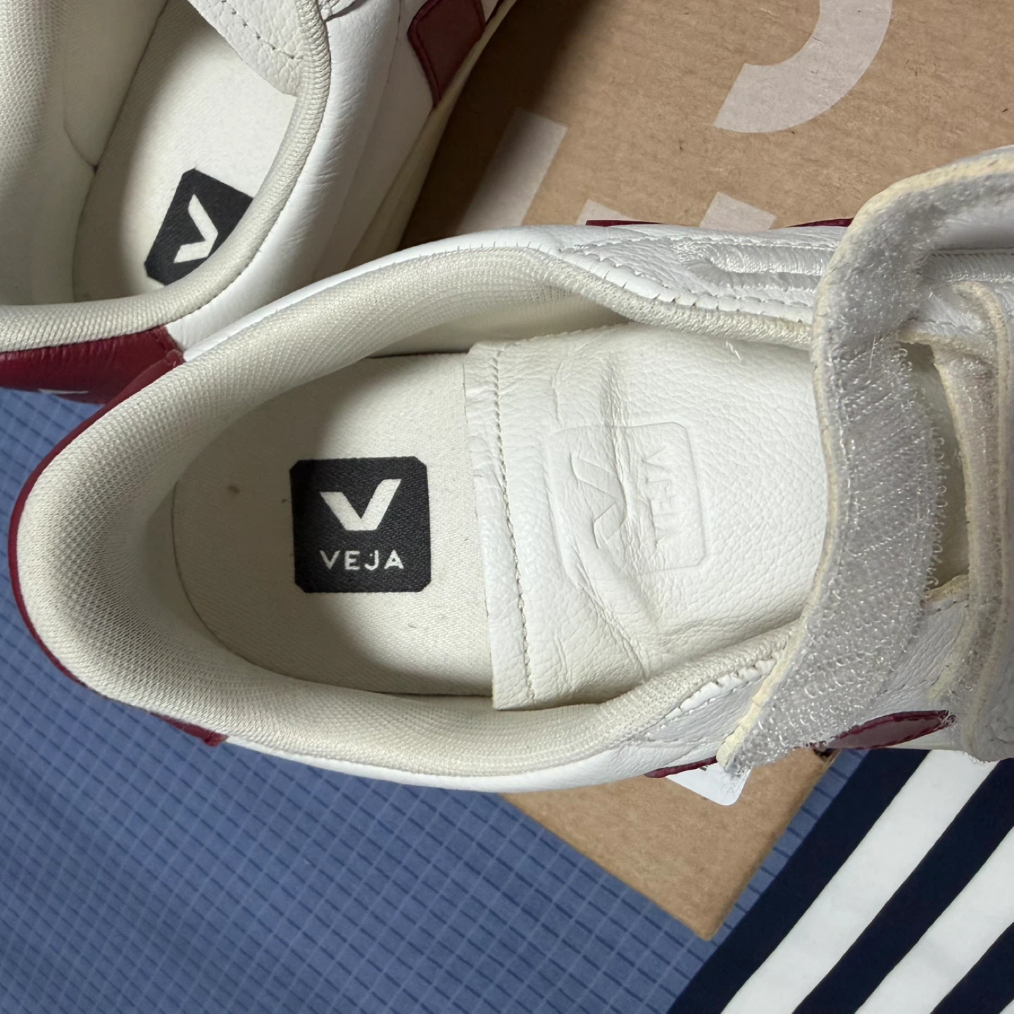 NEW VEJA Women's Recife Low Top Sneakers, value store 180+tax+sh - photo 4