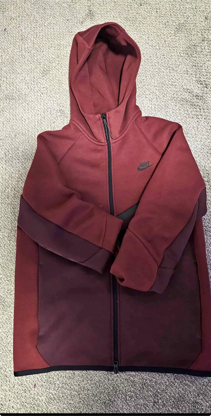Burgundy Nike Tech Fleece Hoodie