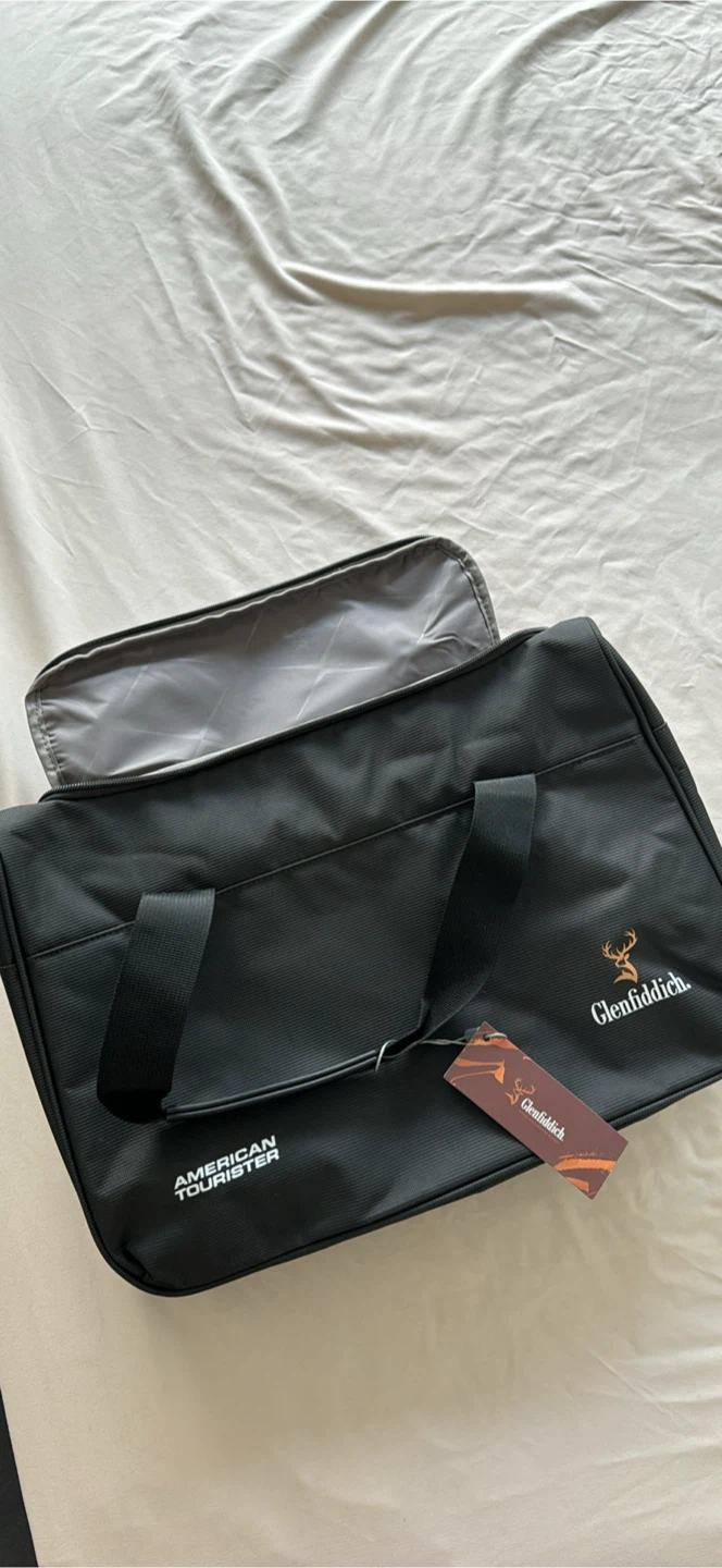 Glenfiddich American Tourister Black Travel Bag