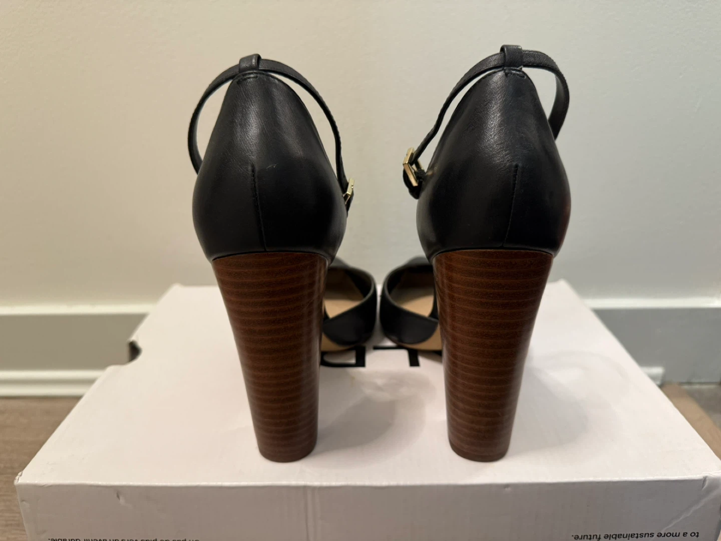 Nicholesd ALDO Block Heels - Size 9 - photo 5