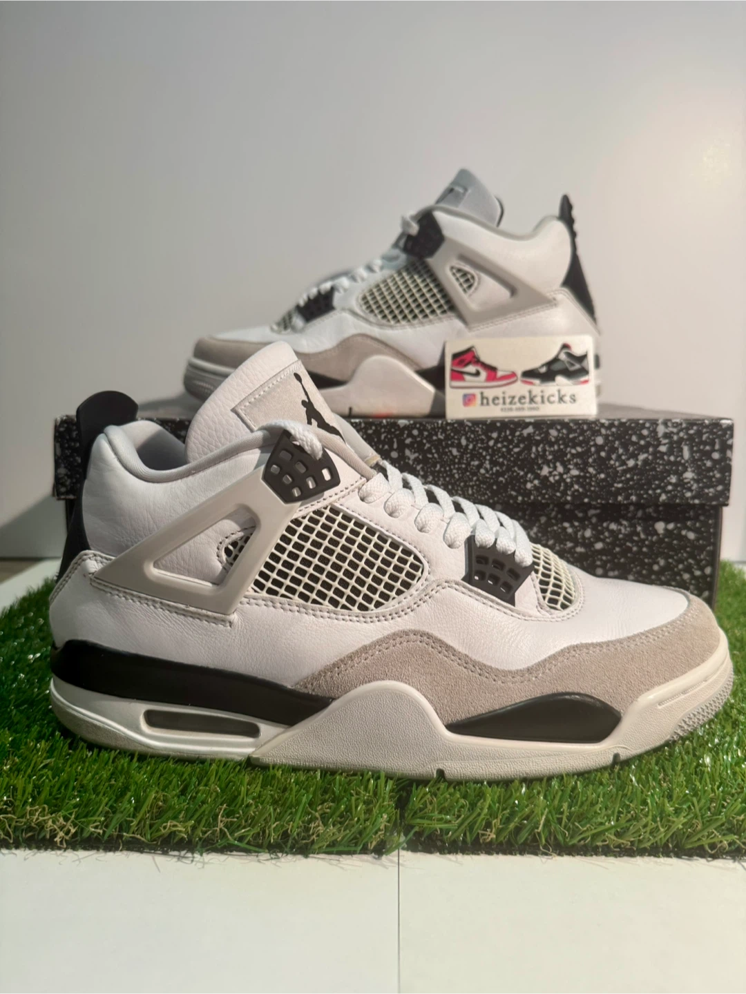 Jordan 4 Military Black size 9