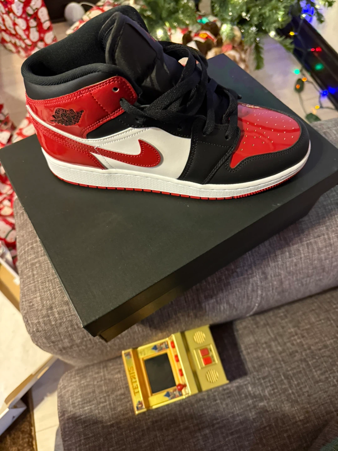 Air Jordan 1 Retro High Patent Bred