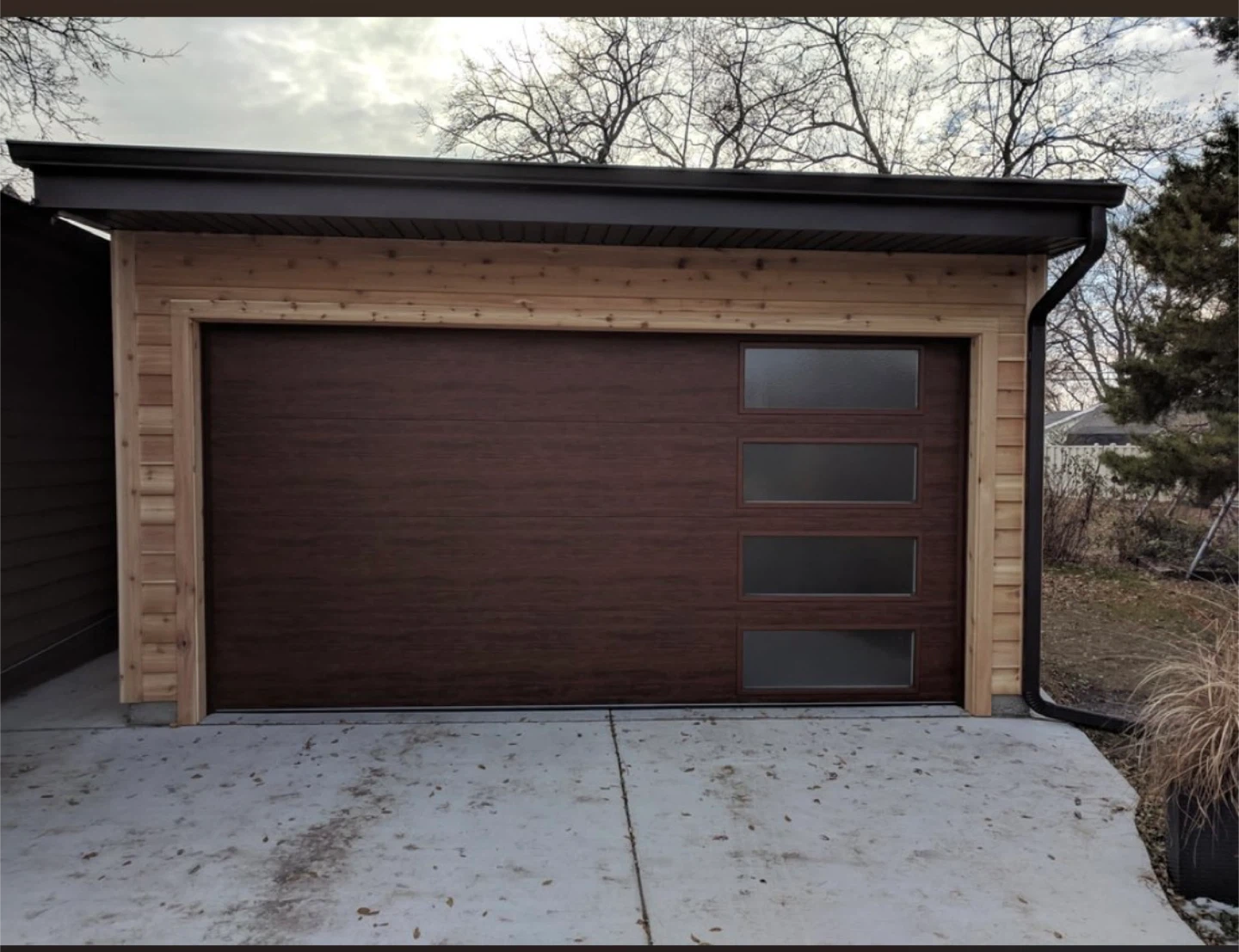 Automatic garage door installation - photo 2