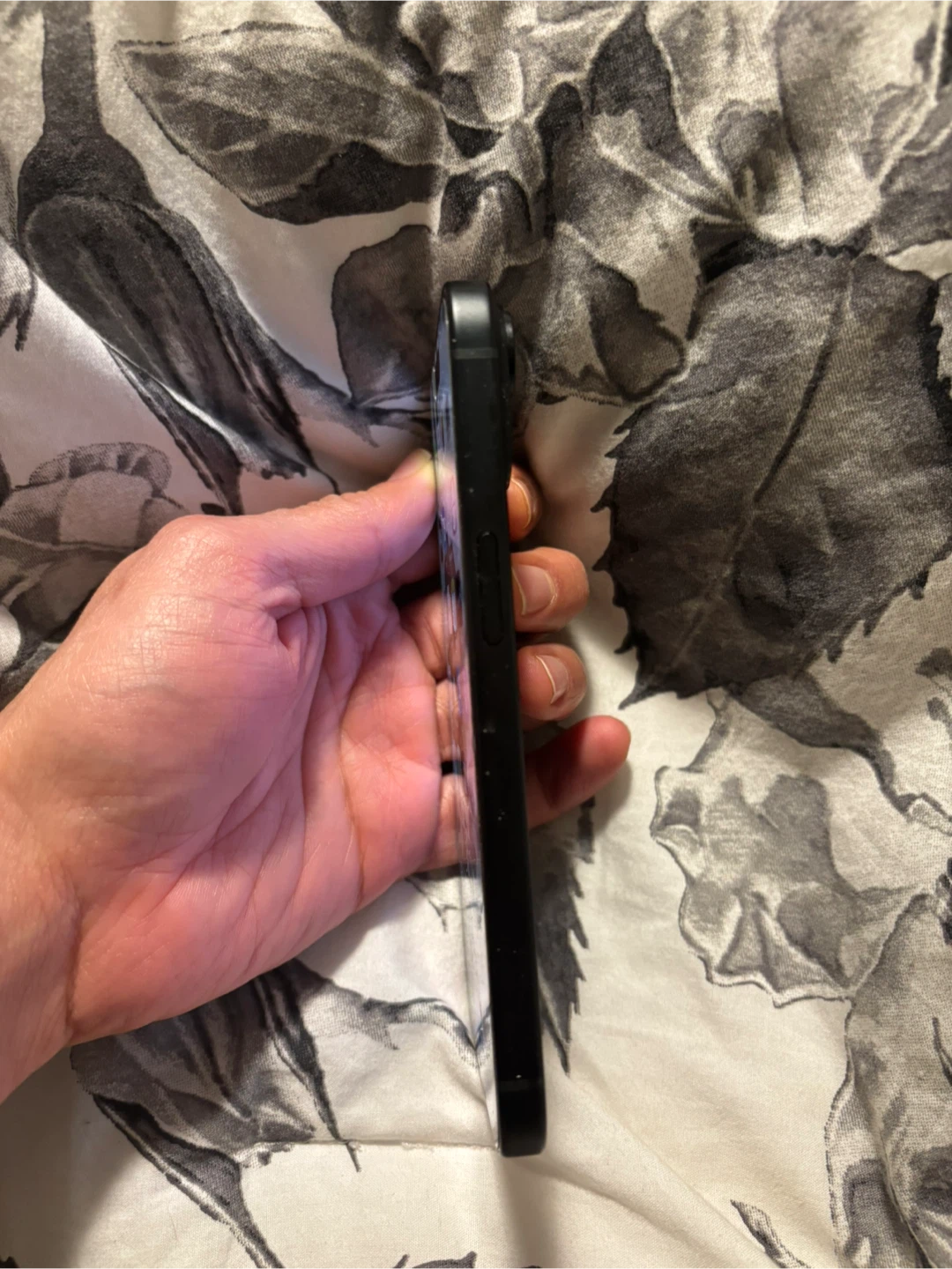 Apple iPhone 15 128GB- Black - photo 3
