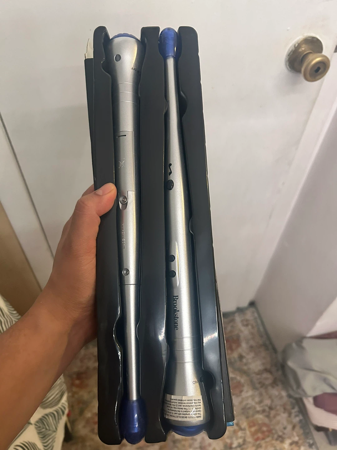 Brookstone Set of 2 Electronic Drumsticks 🥕 - photo 3