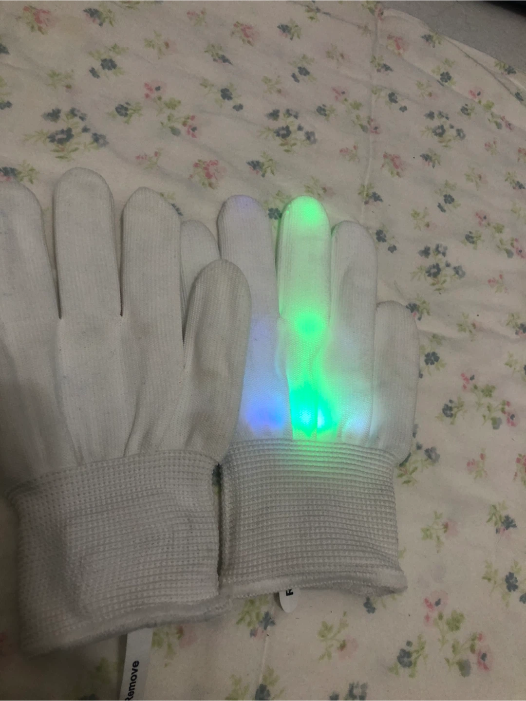Light Up LED Gloves - White small size - photo 5