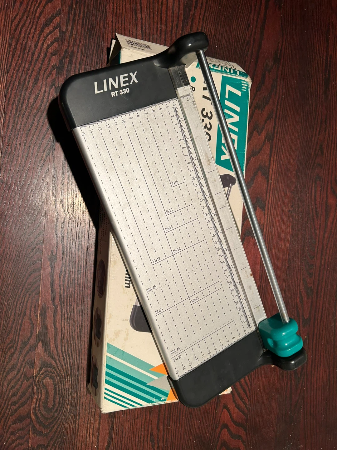 LINEX RT 330 Paper Trimmer
