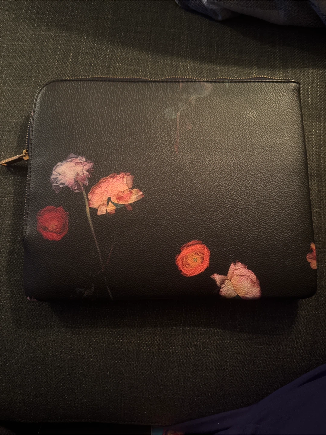 Love & Lore Floral Print Pouch - photo 3