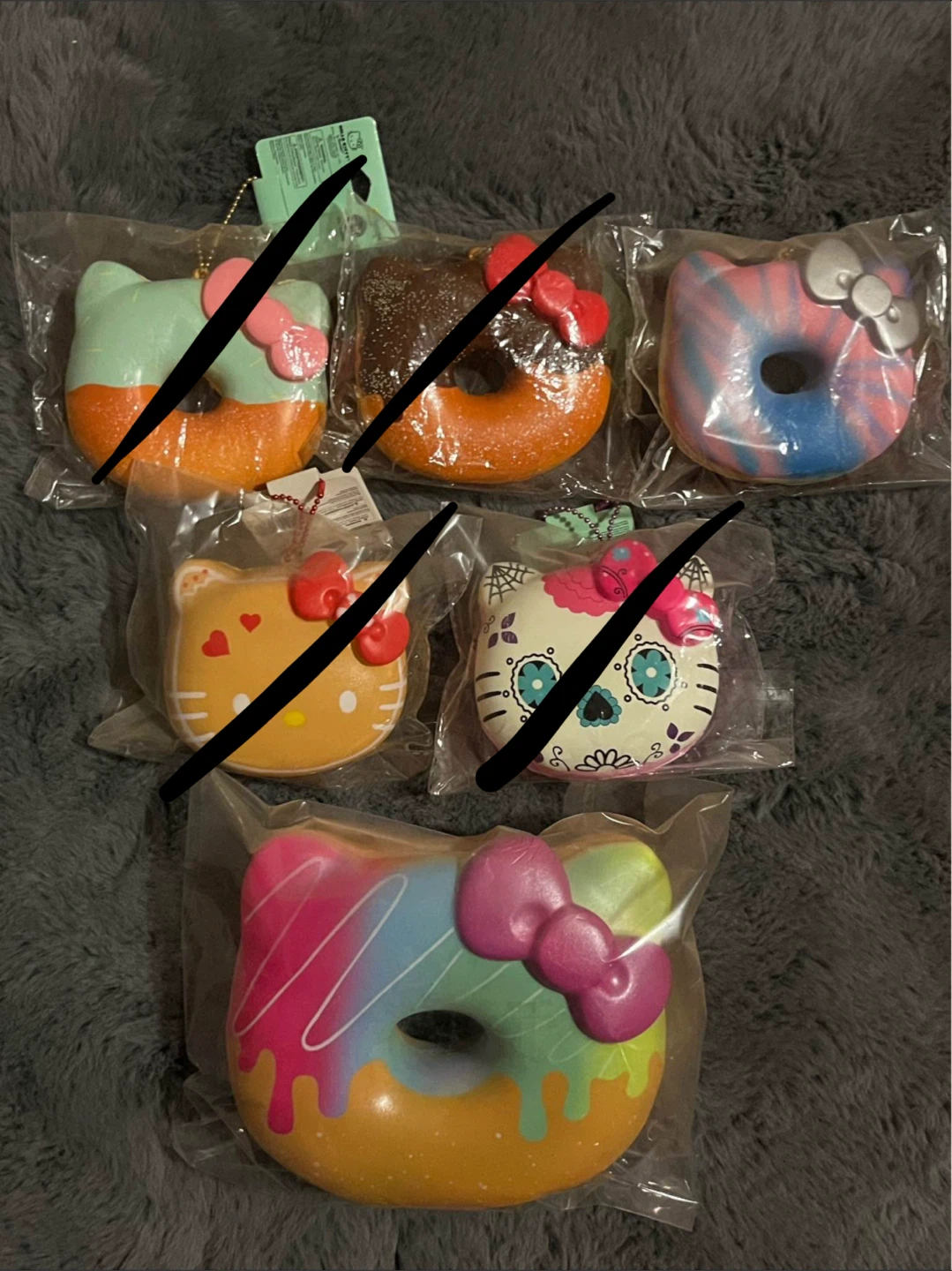Hello Kitty Donut Squishies