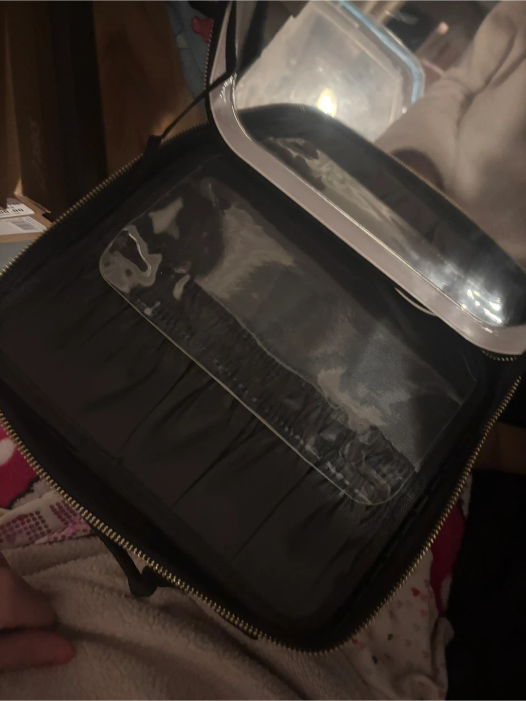 Naeland Black Makeup Bag with Lighted Mirror - photo 5