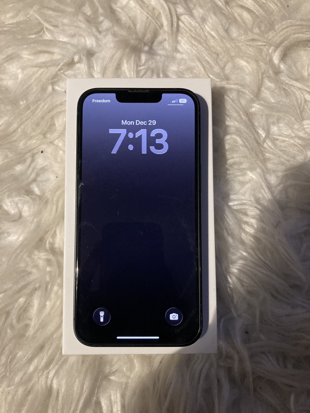 iPhone 13 128GB in Mint Condition For Sale! - photo 2