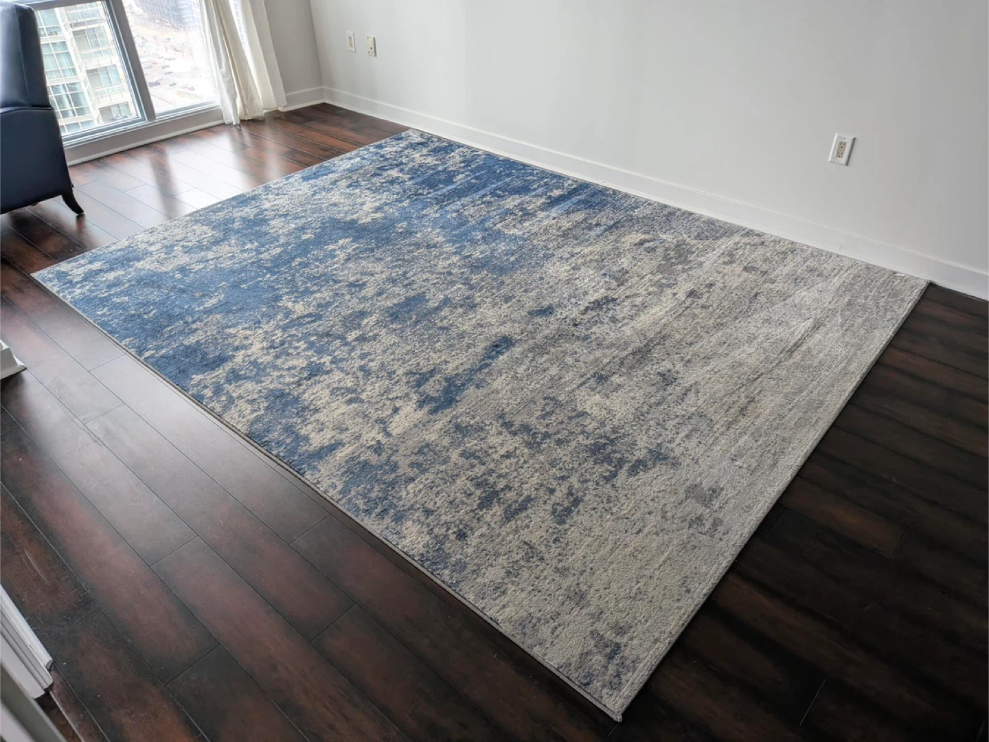 Brentwood Decorative Area Rug, 8' x 10', Grey Navy