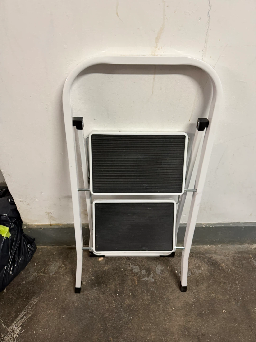 White Folding 2-Step Ladder
