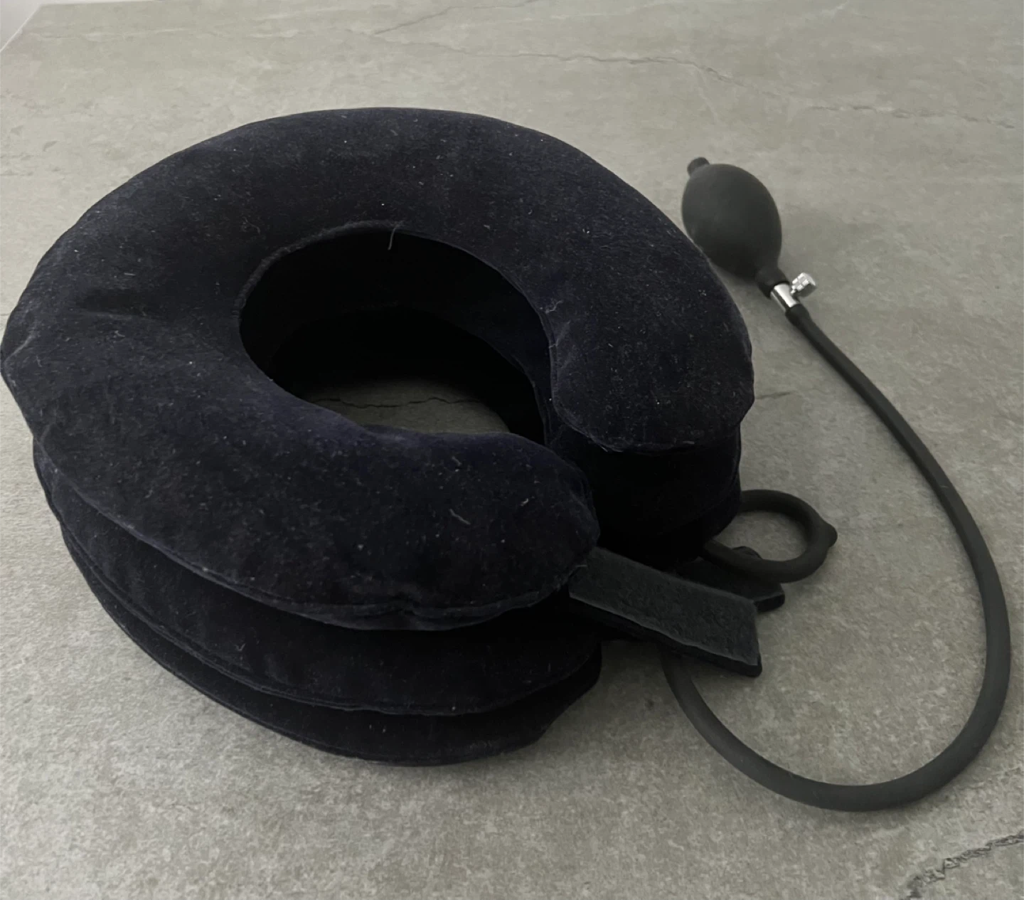 Inflatable Cervical Neck Traction Device
