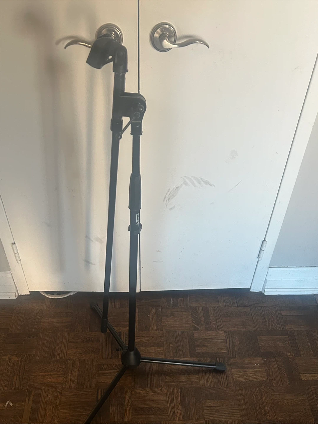 Black Microphone Stand - photo 3