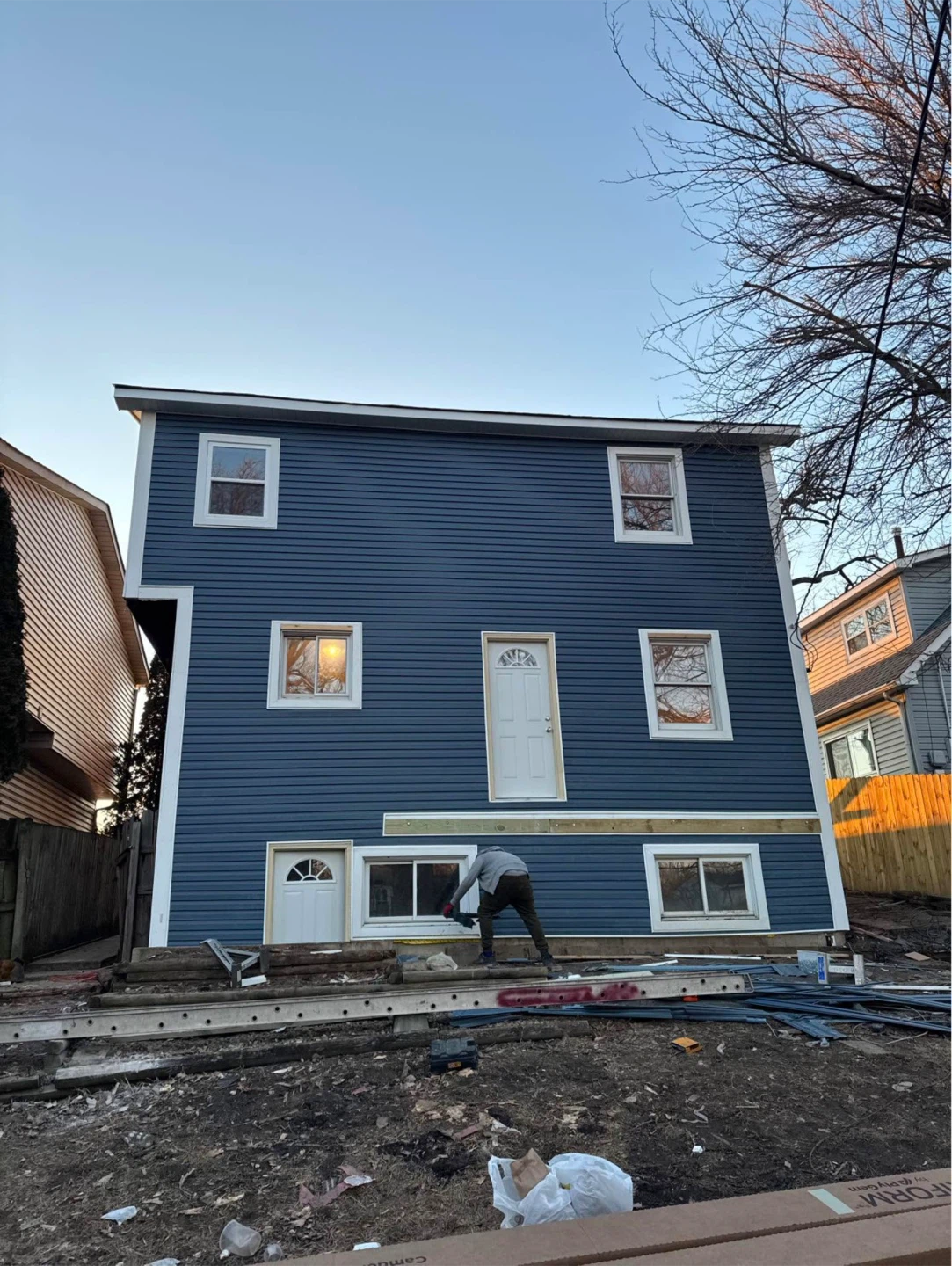 New siding  & repair service - photo 5