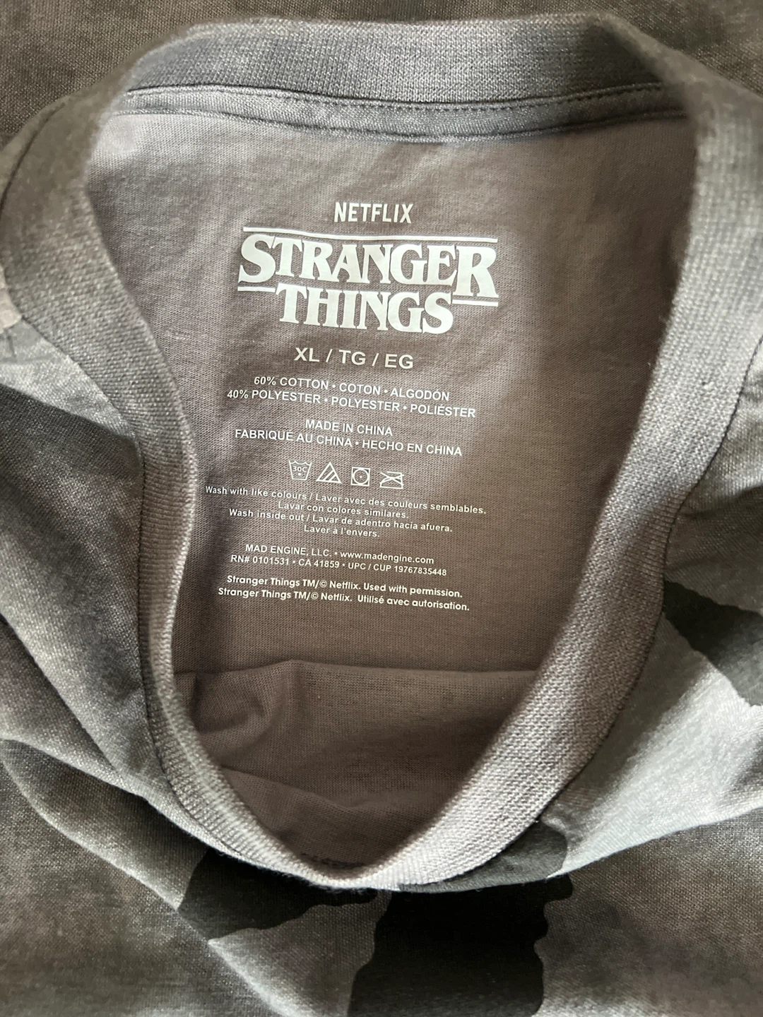 Stranger Things Hellfire Club T-Shirt - XL - photo 5