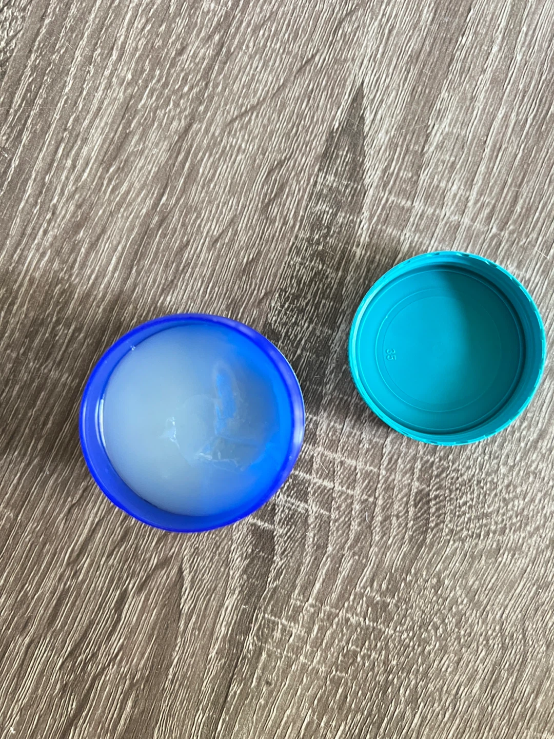 Vicks VapoRub - photo 2