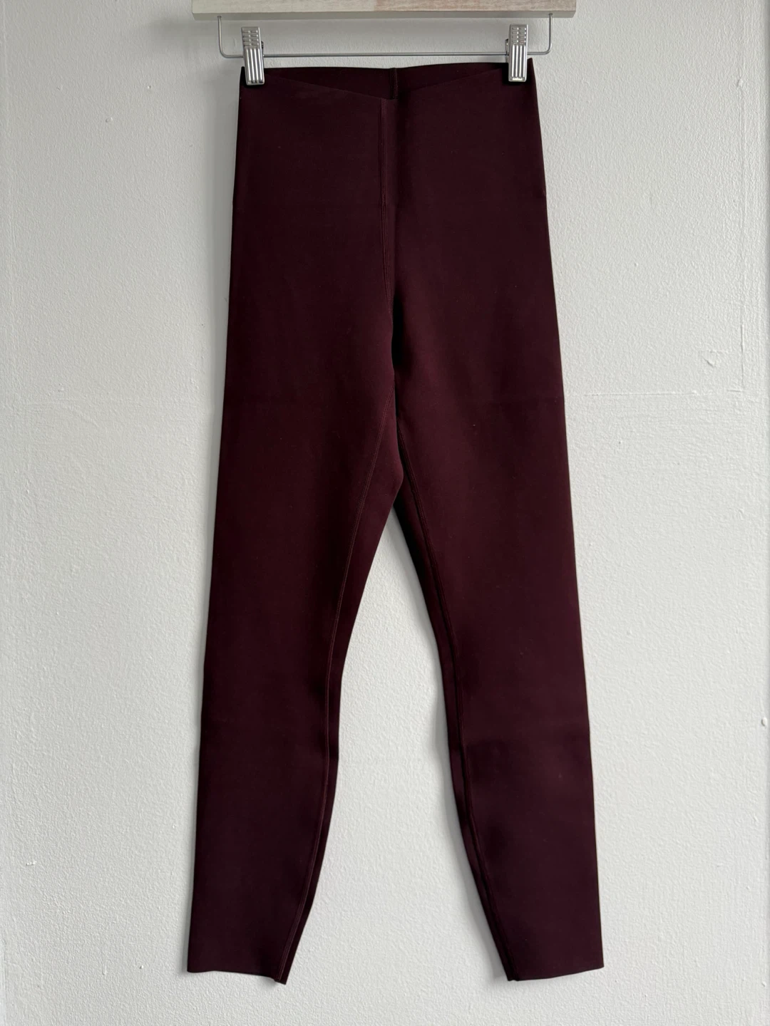 Lululemon Align Leggings - Size 4 - Burgundy - photo 3