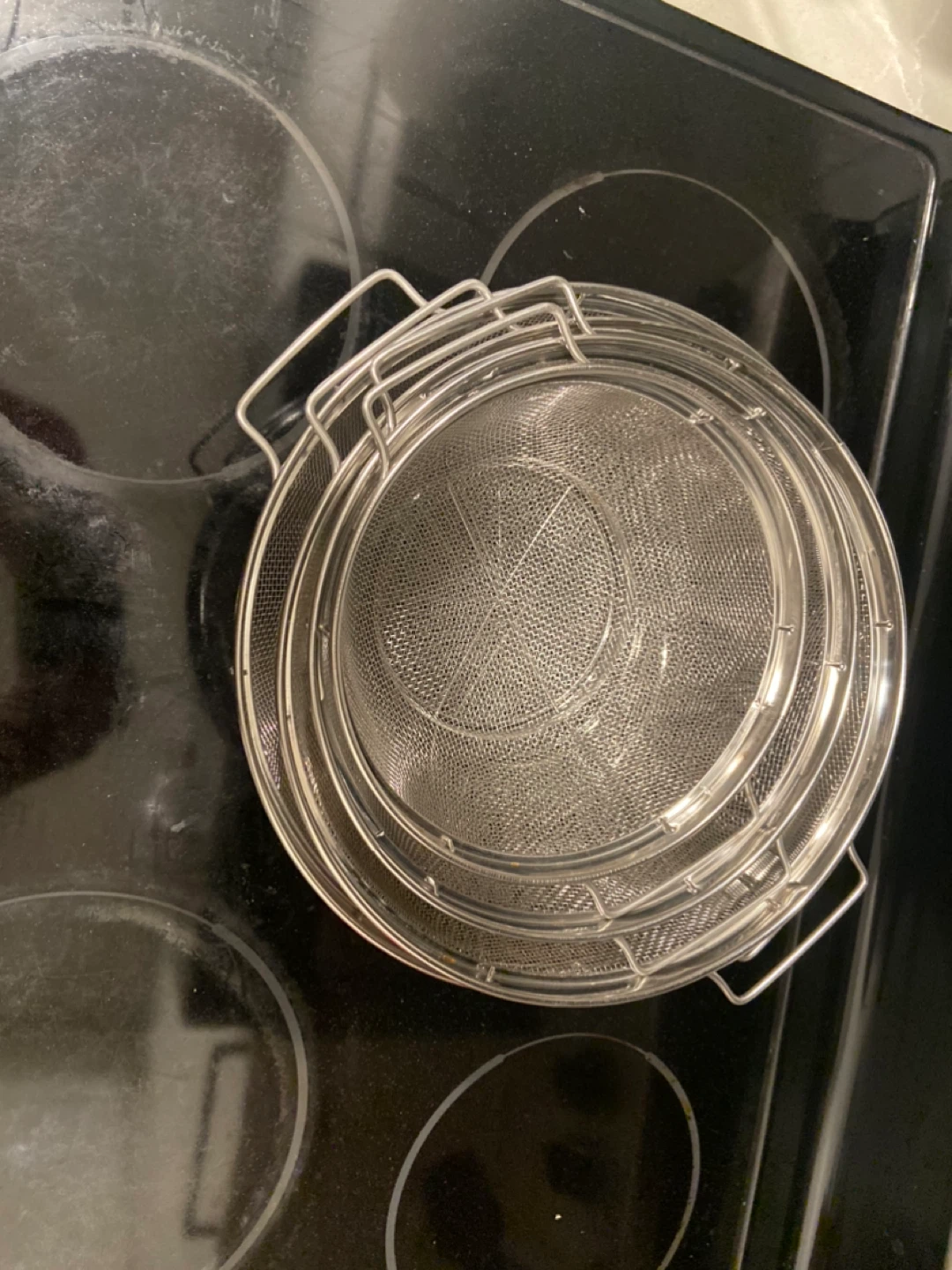 Set of 4 Stainless Steel Strainers/Colanders - photo 2
