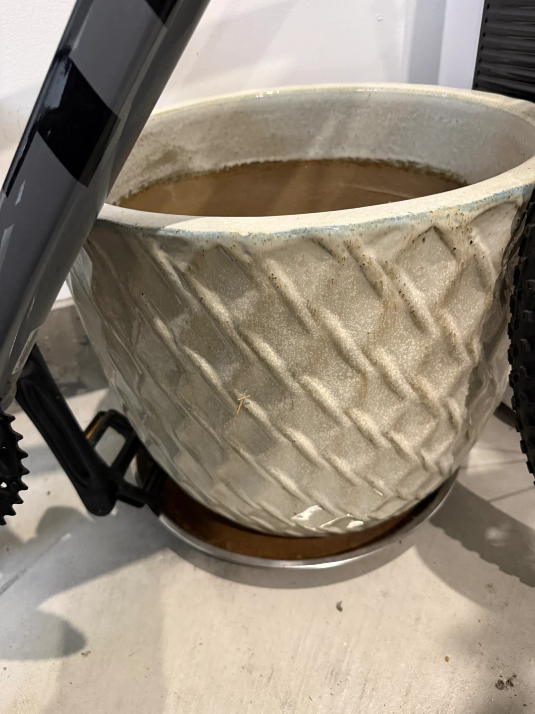 Ceramic Flower Pot