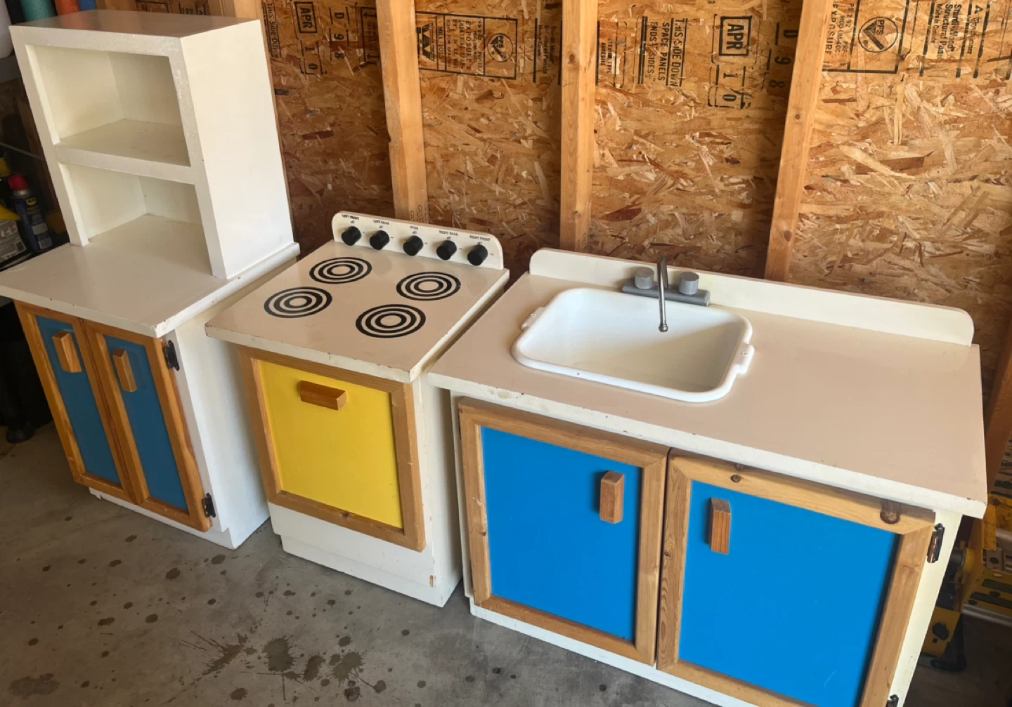 Kids Wooden Play Kitchen Set - photo 2