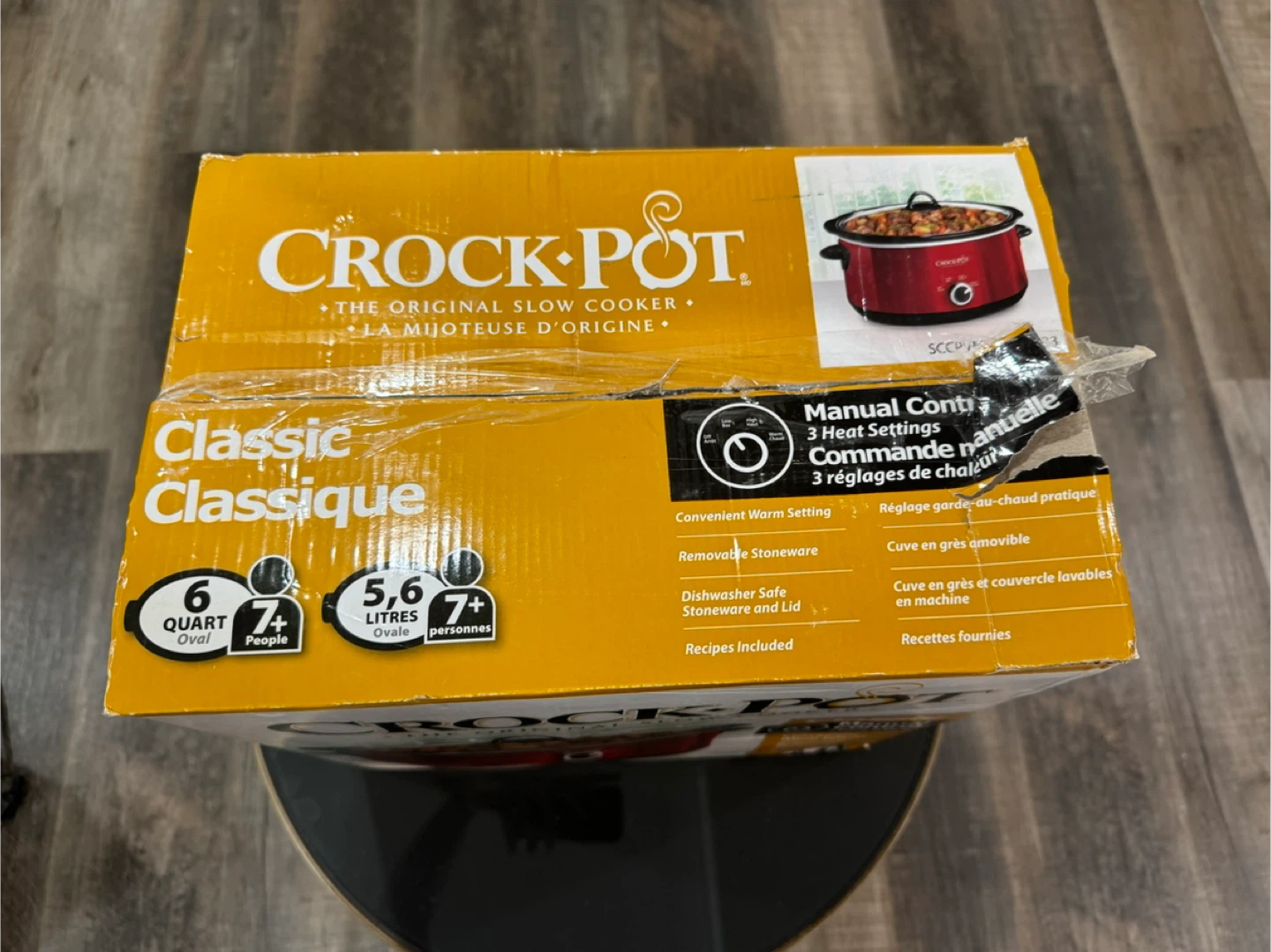 Crock-Pot Classic 6 Quart Slow Cooker - New in Box! - photo 2