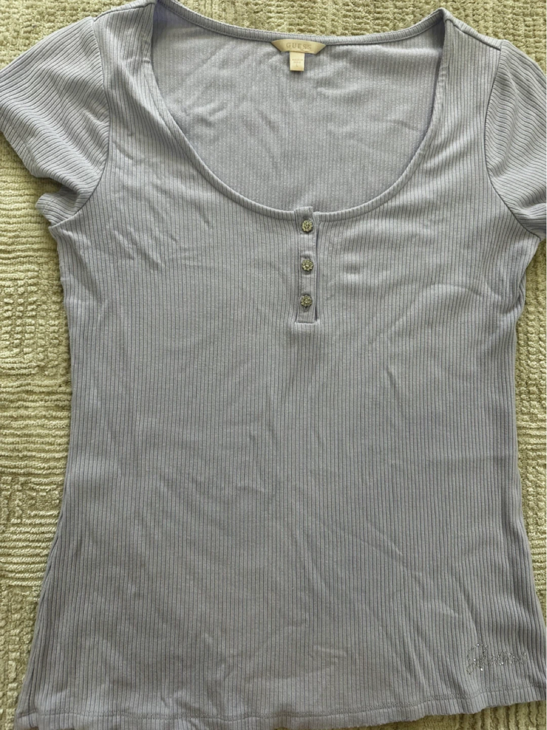 Guess Lavendar Top