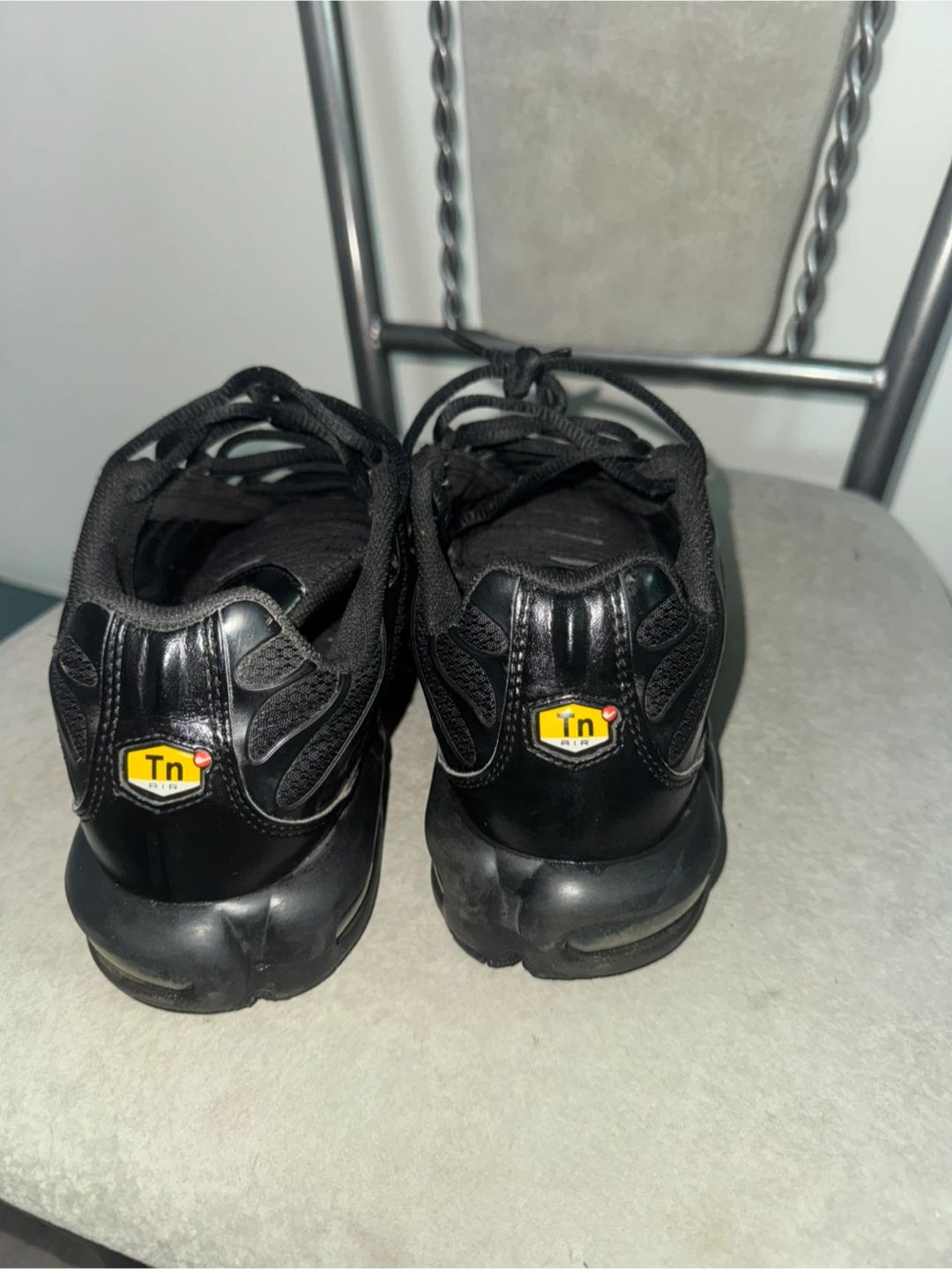 Nike Air Max Plus TN - Black - US 9 - photo 3