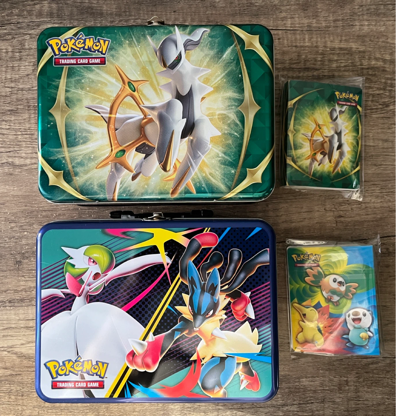 Pokemon Collector Chest and Mini Portfolio