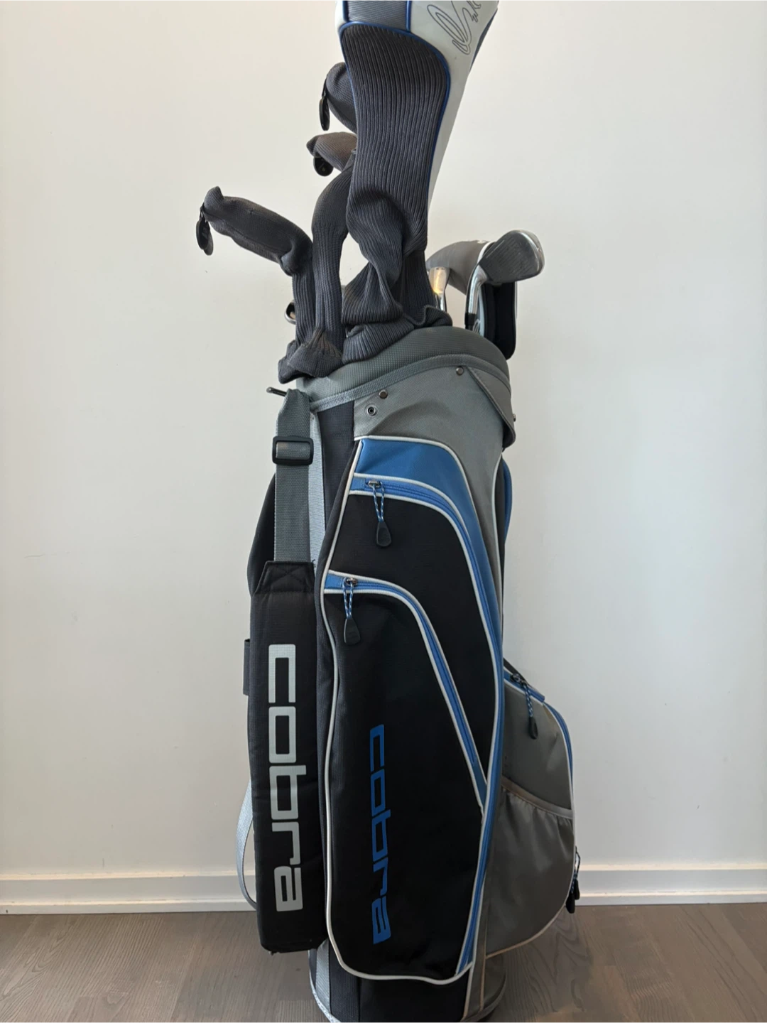 Cobra Fly-Z XL Golf Club Set with Bag