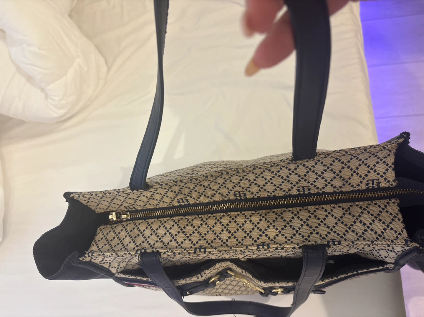 Tommy Hilfiger Tote Bag - photo 2