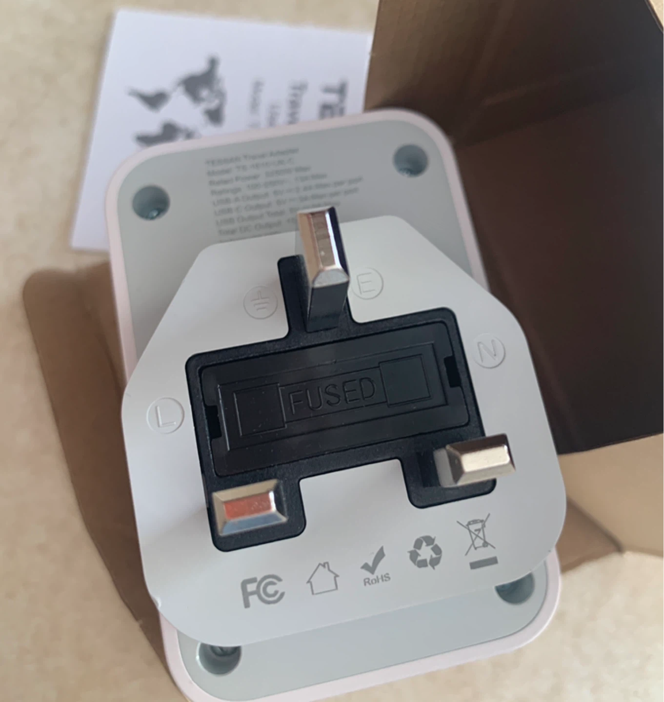 New Tessan Travel Adapter - Canada to UK Plug - photo 2