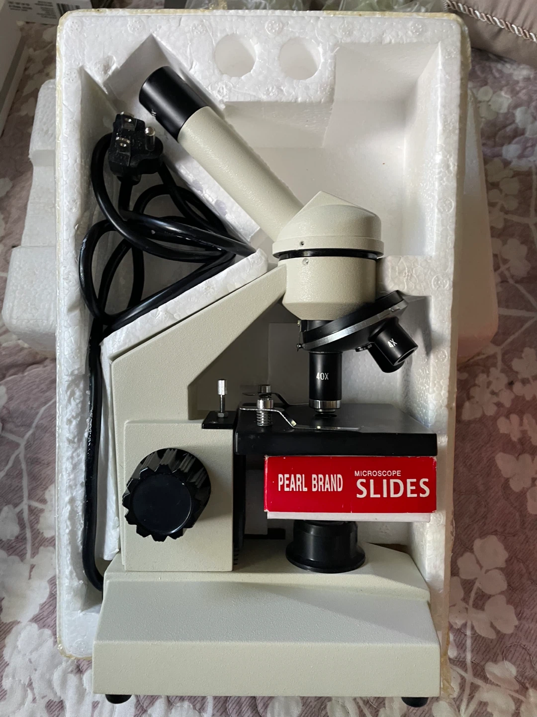 Pearl Brand Microscope