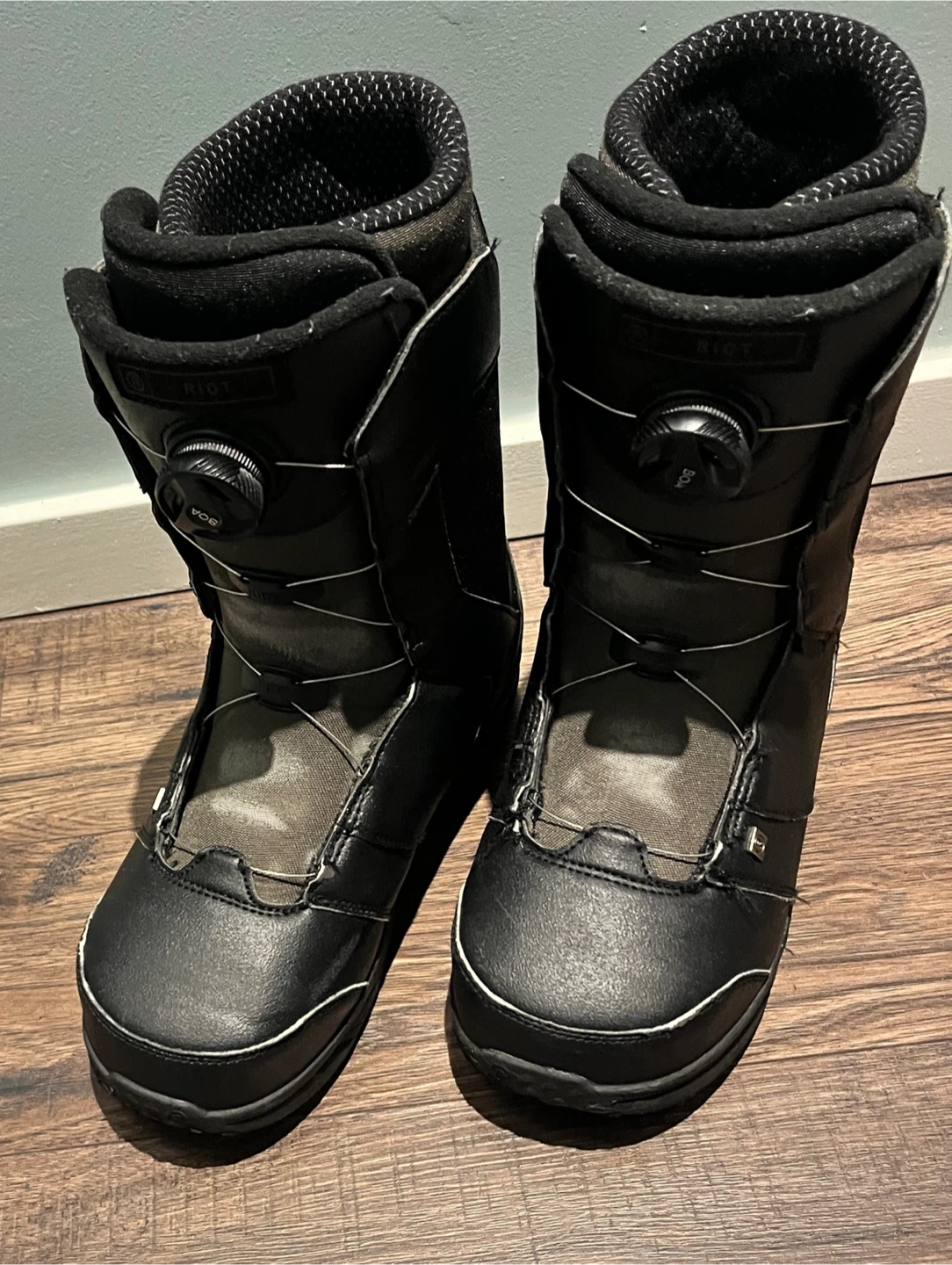 Ride Riot Snowboard Boots - US 9.5 - photo 2
