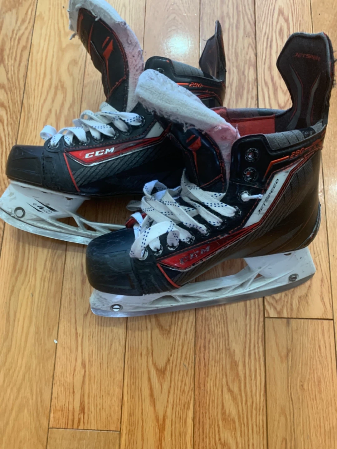 CCM JetSpeed 290 Ice Hockey Skates - Size US 4 - photo 2